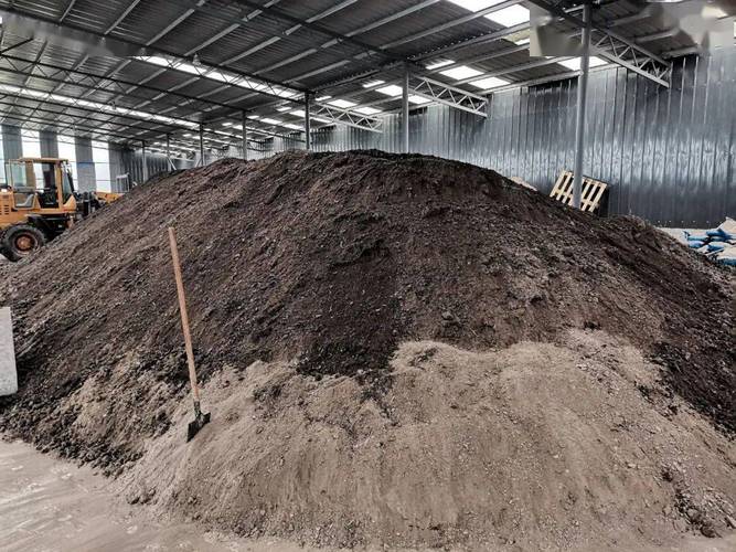 齐抓共管出成效 变废为宝解烦恼 —— 畜禽粪污处理利用的探索与实践